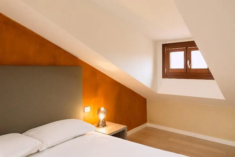 Charming Palace Corte Del Teatro Venedik İtalya