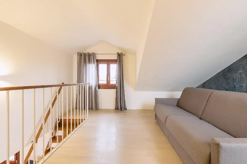 Charming Palace Corte Del Teatro Venedik Apart Otel